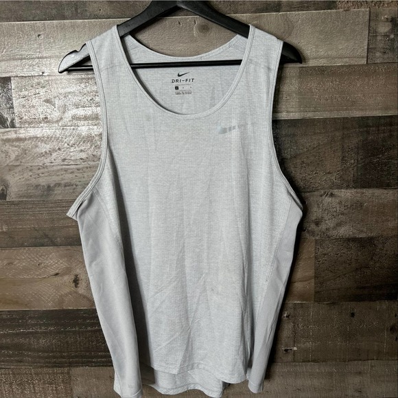 SOLD Nike Breathe Miller Running Tank Top Mens Large - Picture 1 of 2